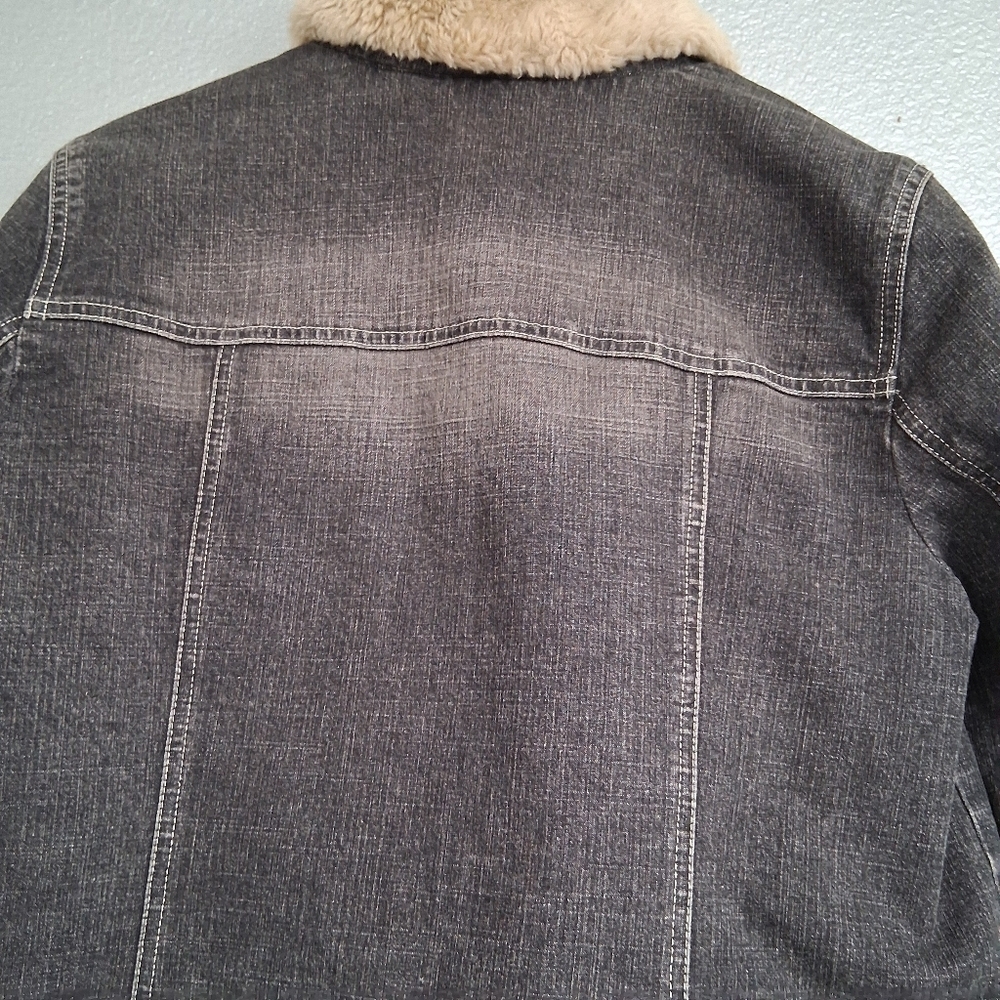 Ann Taylor Loft Denim Jacket With Faux Fur Trim    Size 14 - Picture 7 of 15